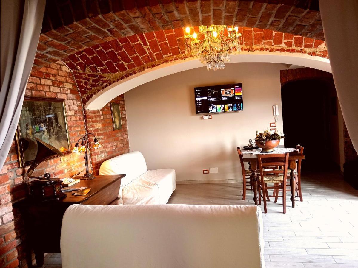Teresa Al Belvedere Rooms&Holidayapartments Camere&Appartamenti Castellinaldo Exterior photo