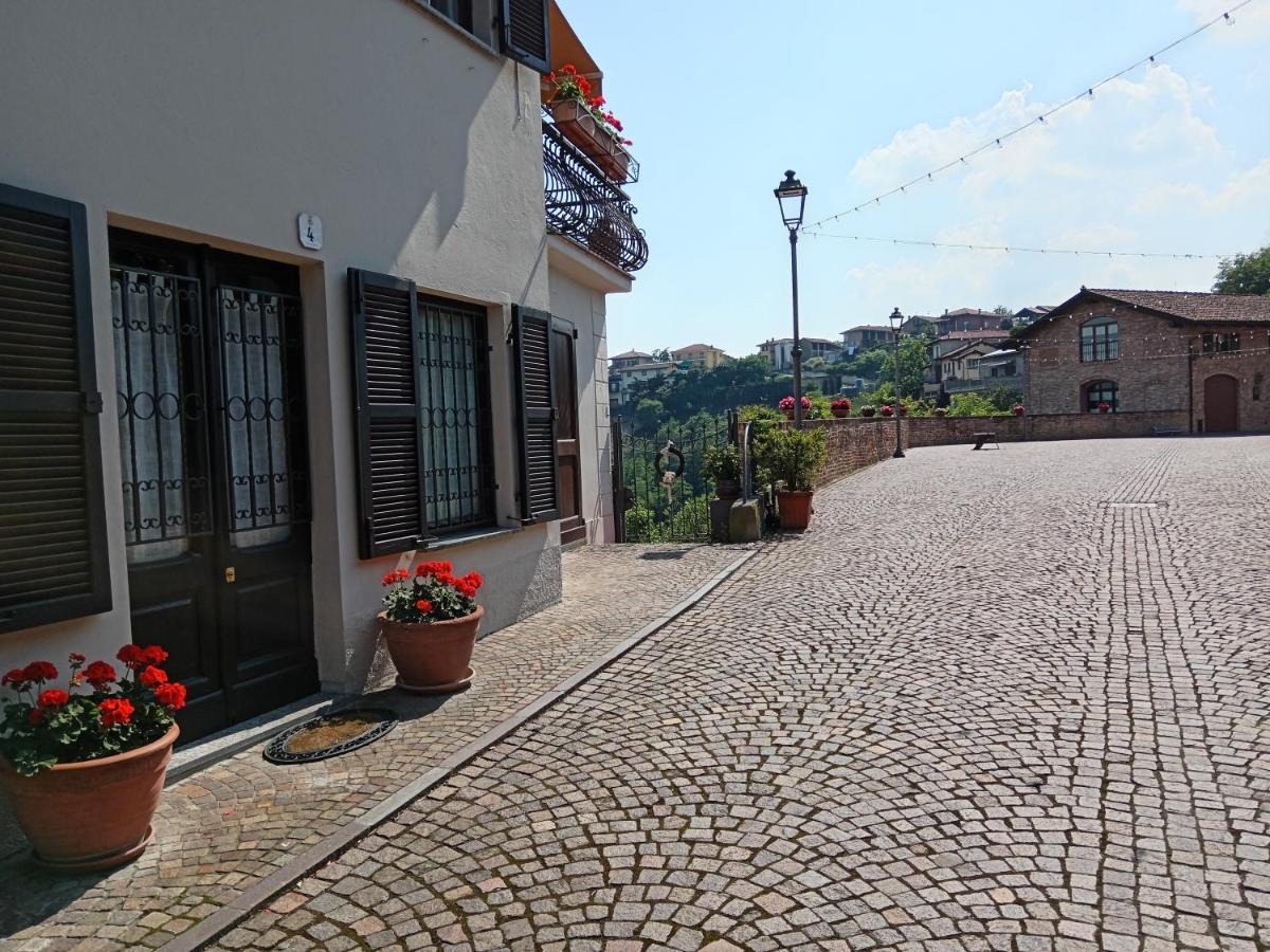 Teresa Al Belvedere Rooms&Holidayapartments Camere&Appartamenti Castellinaldo Exterior photo