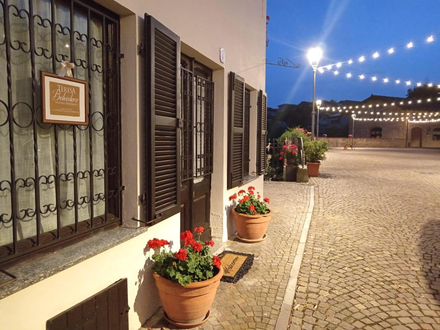 Teresa Al Belvedere Rooms&Holidayapartments Camere&Appartamenti Castellinaldo Exterior photo